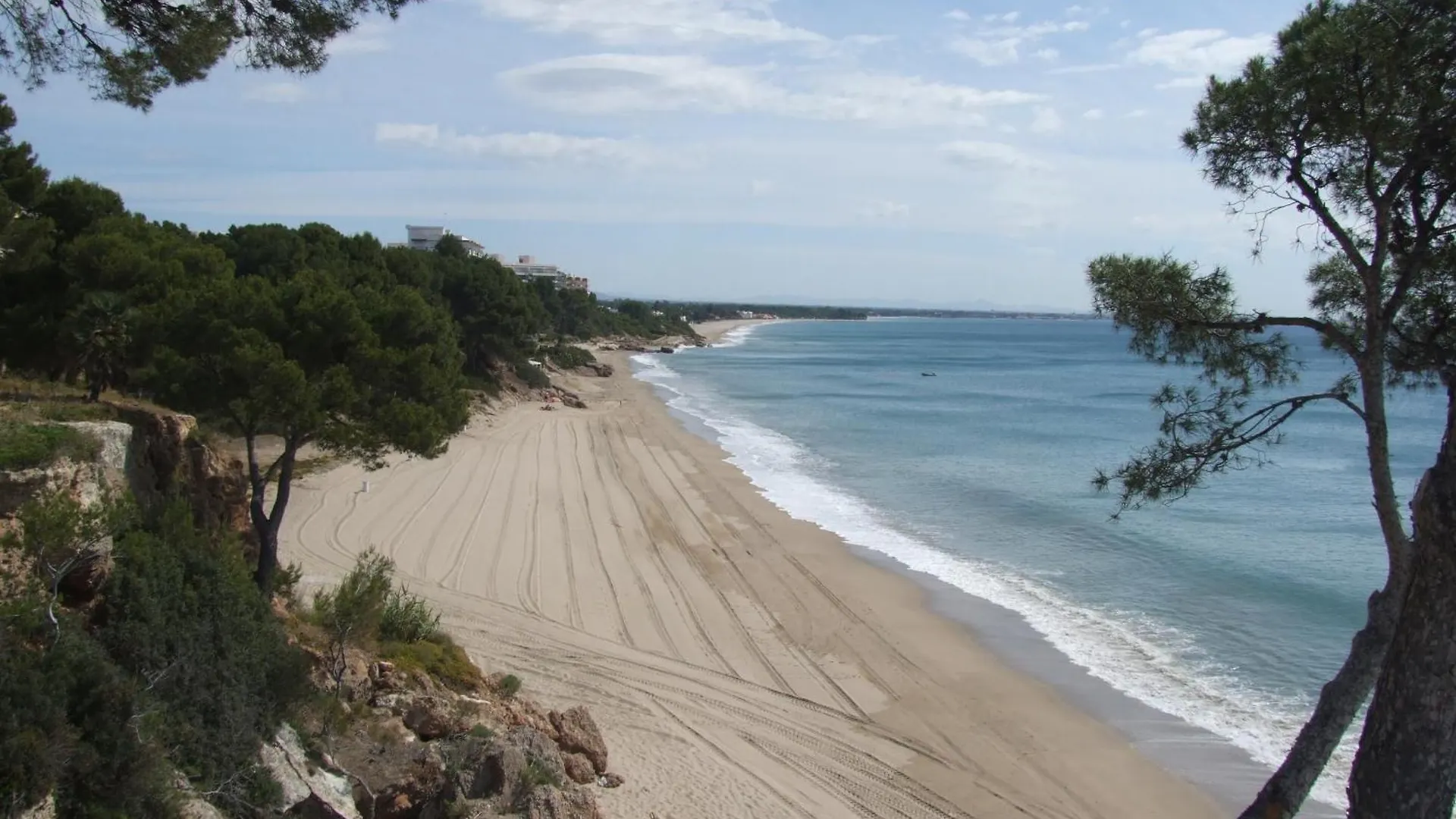 Holiday home Chalet Menorca Villa Tarragona Spain